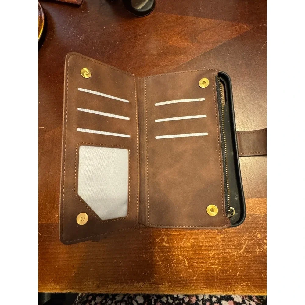 Iphone wallet case‎ brown faux leather Iphone 15 wristlet